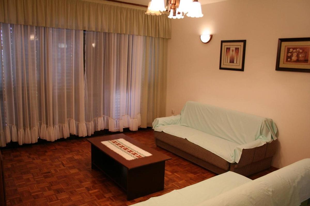 Apartments Susy พูลา ภายนอก รูปภาพ