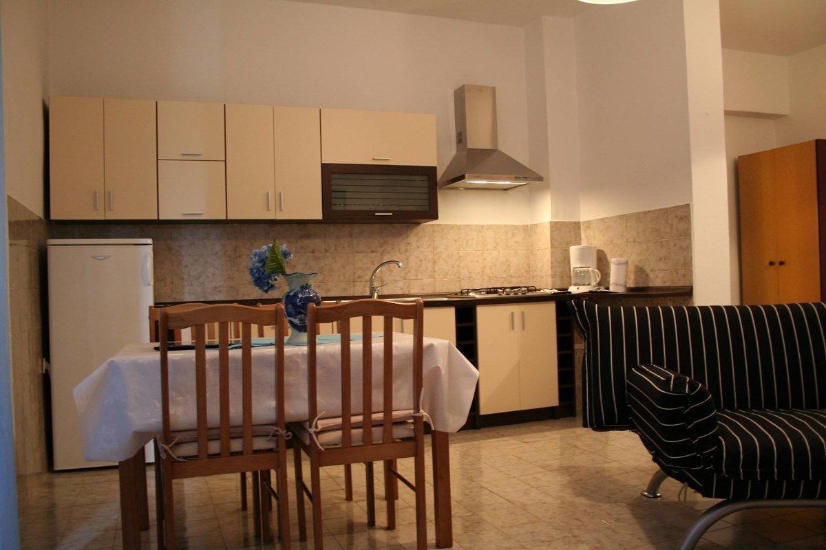 Apartments Susy พูลา ภายนอก รูปภาพ