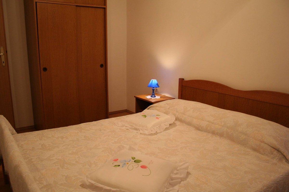 Apartments Susy พูลา ภายนอก รูปภาพ