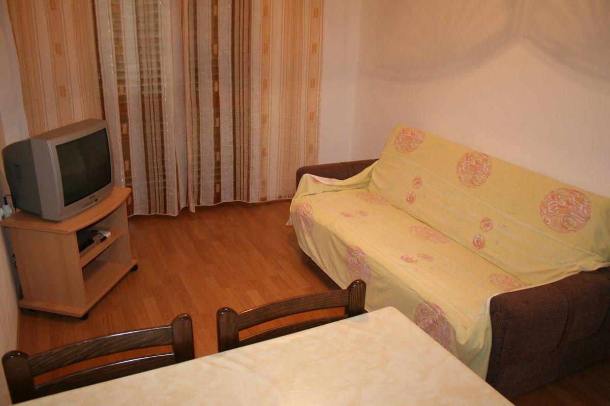 Apartments Susy พูลา ภายนอก รูปภาพ